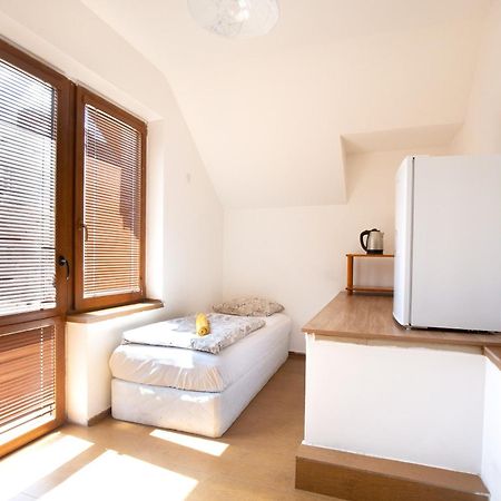 En-Suite Rooms: Novа Guesthouse In Sofia Center Exterior photo