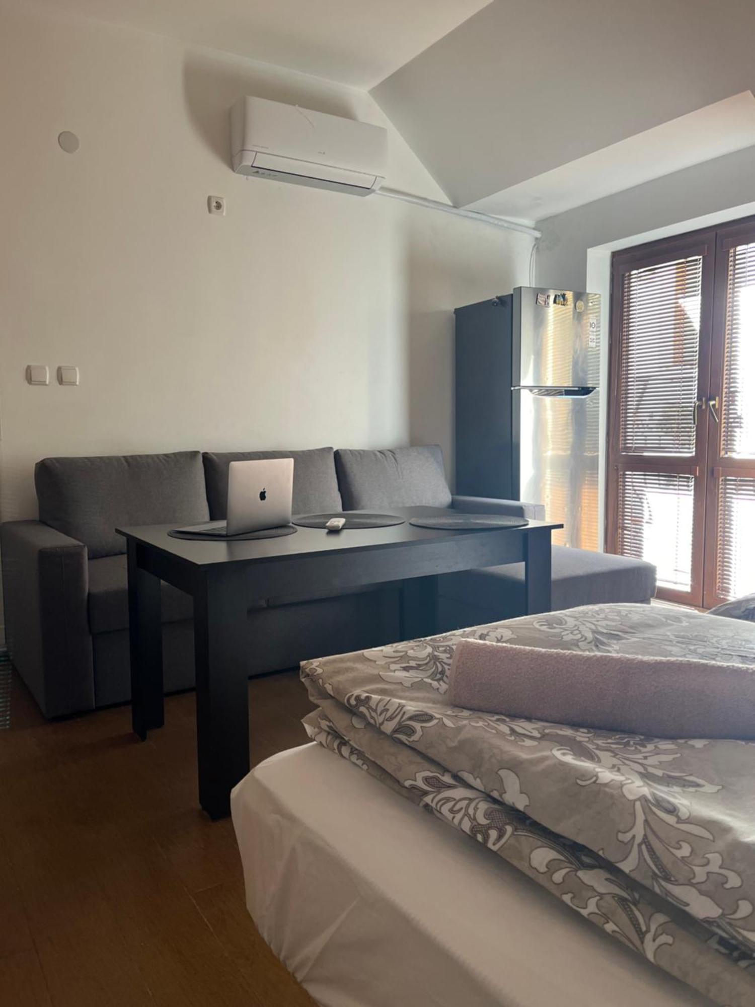 En-Suite Rooms: Novа Guesthouse In Sofia Center Exterior photo