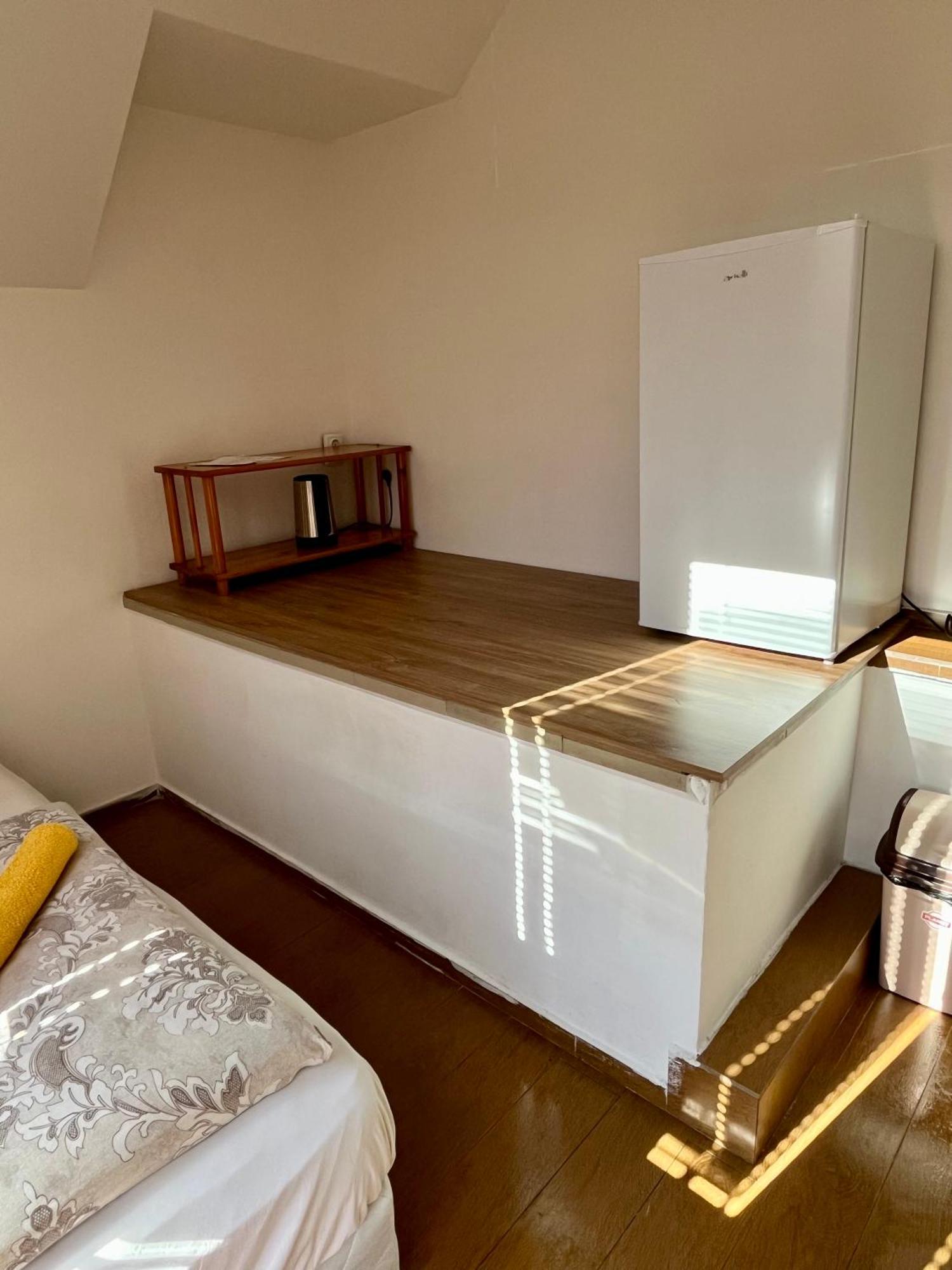 En-Suite Rooms: Novа Guesthouse In Sofia Center Exterior photo