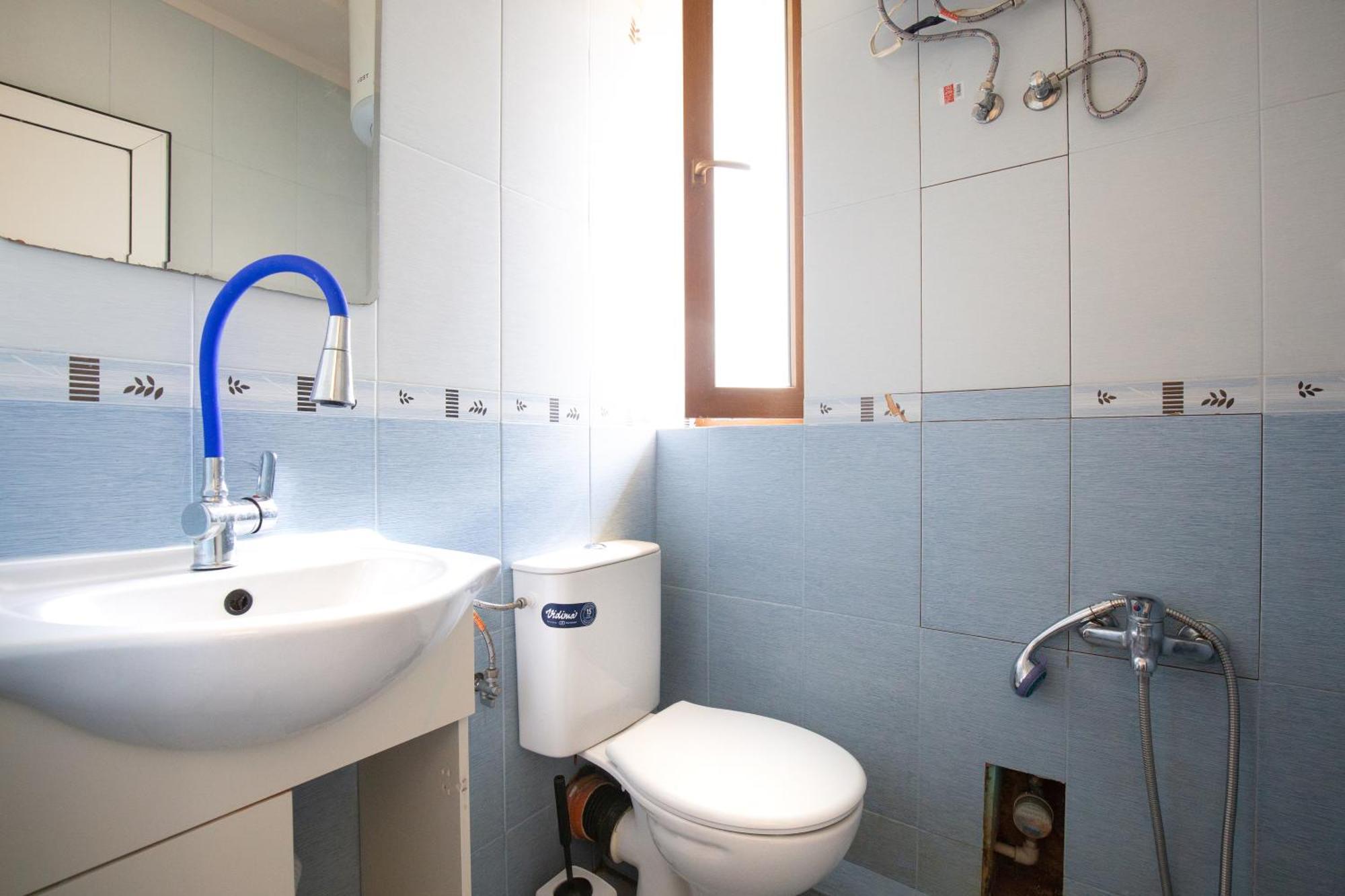 En-Suite Rooms: Novа Guesthouse In Sofia Center Exterior photo