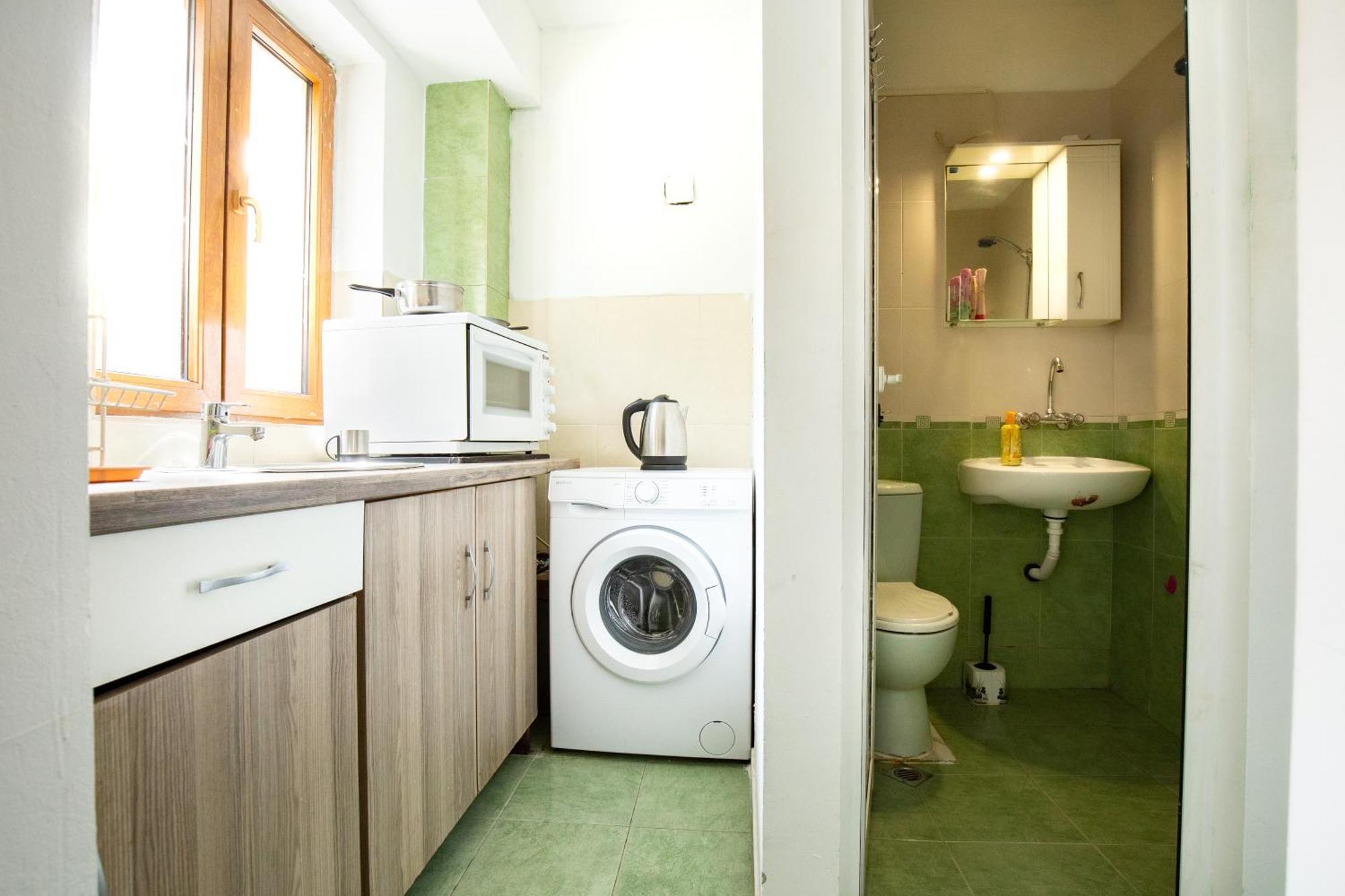En-Suite Rooms: Novа Guesthouse In Sofia Center Exterior photo
