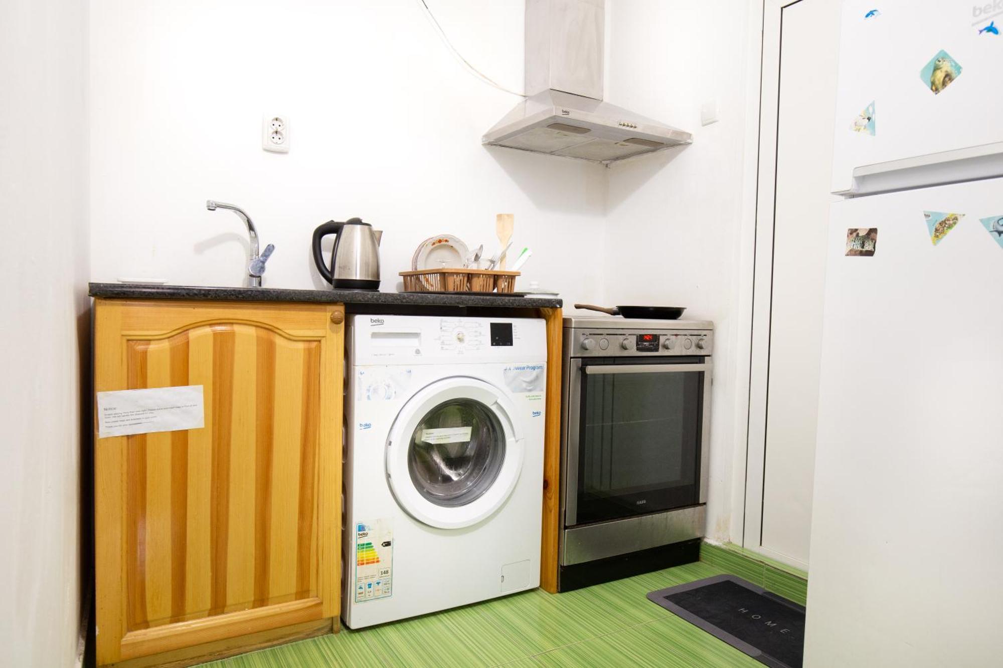 En-Suite Rooms: Novа Guesthouse In Sofia Center Exterior photo